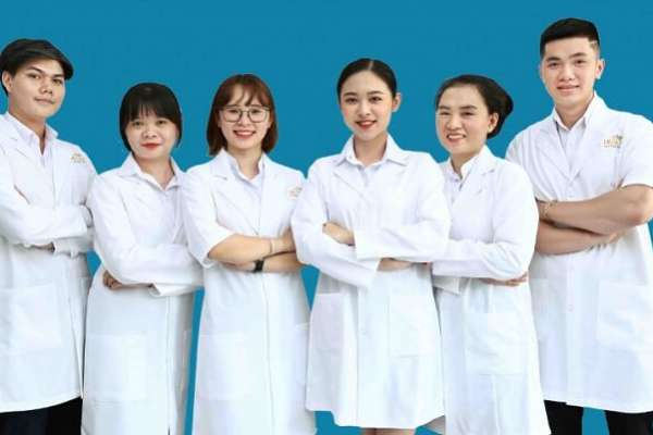May đồng phục y tế tại Nghệ An